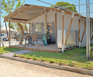 Camping Armenistis bungalow glamping