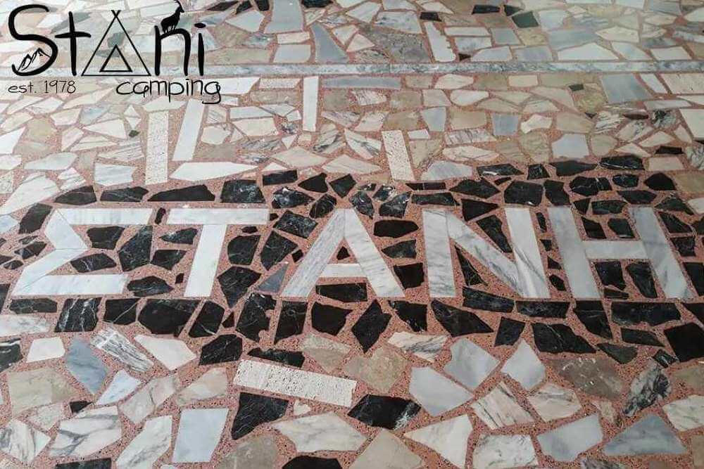 Στις δραστηριότητες κοντά στην περιοχή της Κατερίνης ανήκουν η ορειβασία ανάβαση του βουνού και περίπατος στους καταρράκτες Ορλιάς.