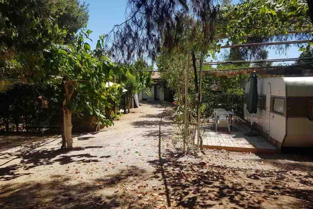Καμπινγκ xeni ναυπλιο τιμες. Οργανωμένο κάμπινγκ στην Ελλάδα. Με παιδική χαρά.