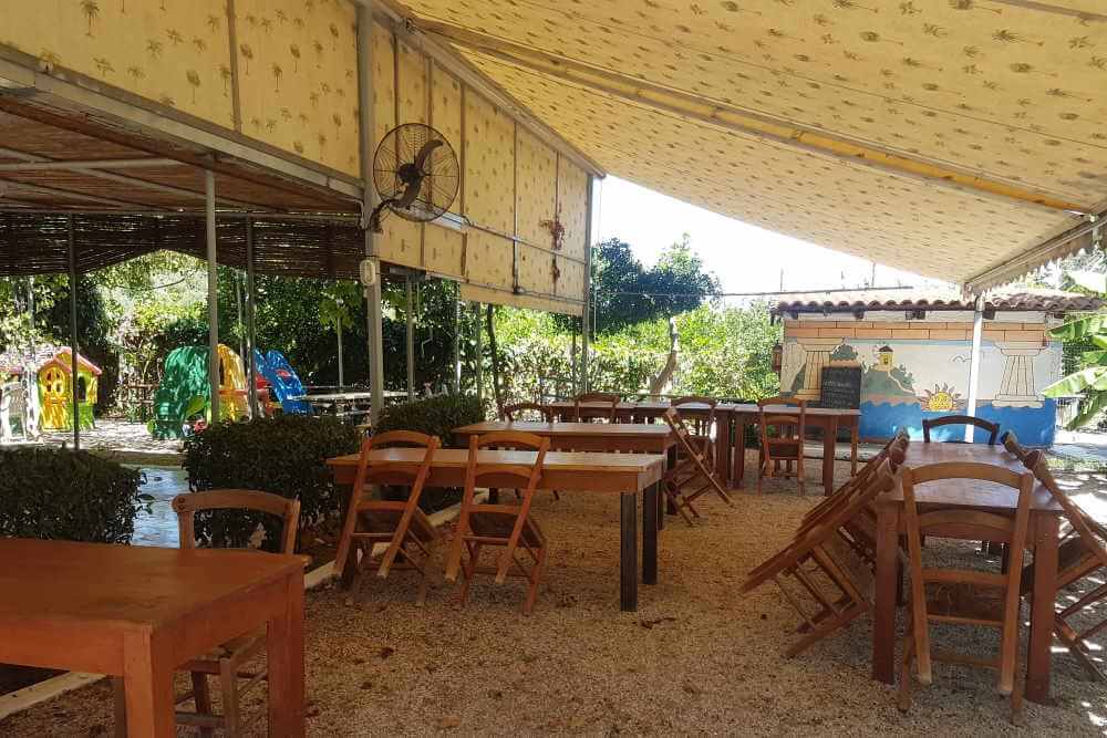 Ναυπλιο καμπινγκ για οικογενειες. Με ταβέρνα, μίνι-μάρκετ και καφέ. glamping