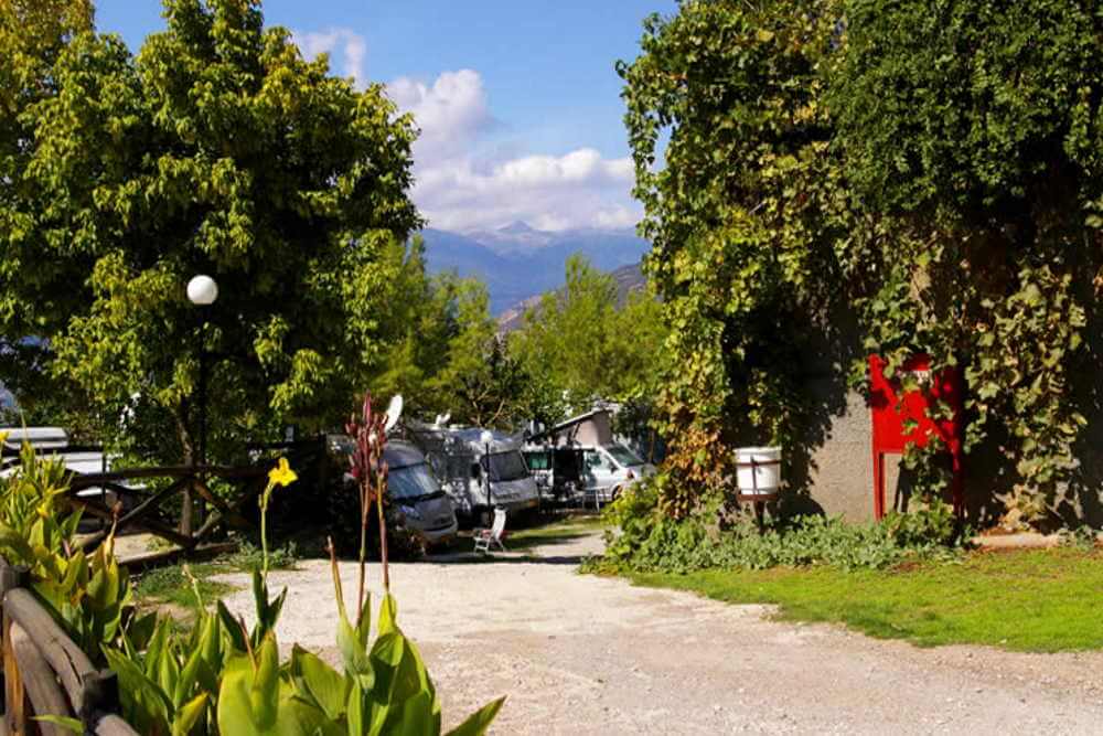 camping.glamping.camp near me