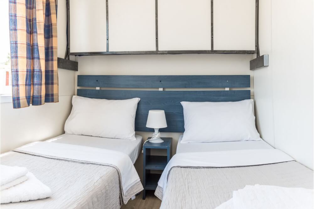 mobilhome camping castello. Δίπλα στην παραλία τριπόταμος.
