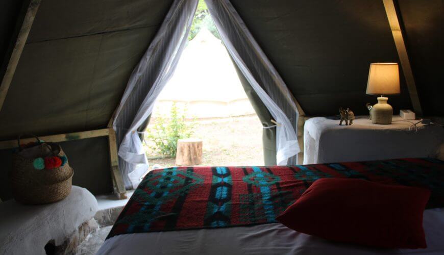 Καλοκαιρινές αποδράσεις αθήνα. Ράχες glamping nisi. διακοπεσ κοντα στην αθηνα καλοκαιρι