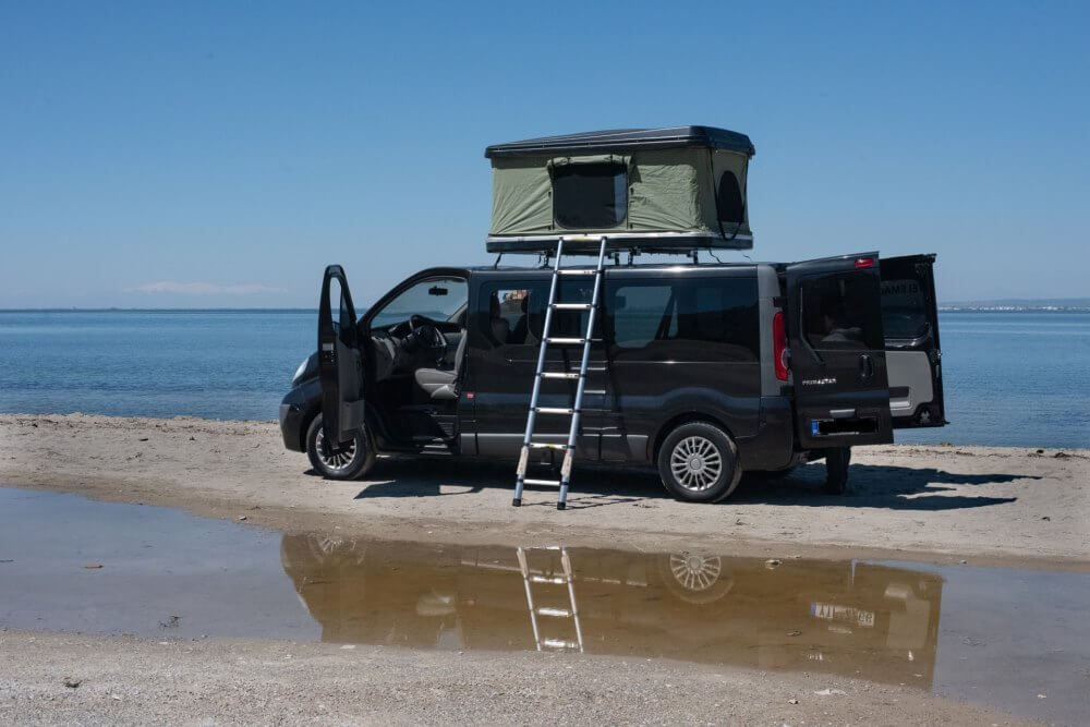 Rent your RV. Travel Safe and isolated with a Roadtrip