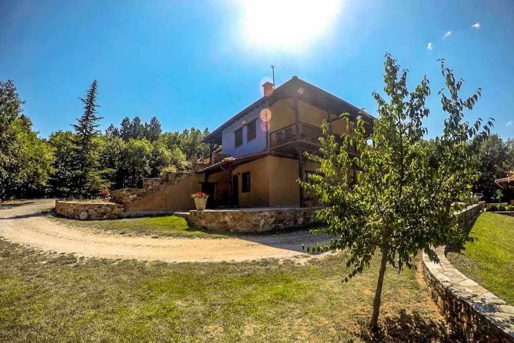 Διαδρομές για τρέξιμο χαλκιδική παλιαοχώρι. Ποδηλασία και πεζοπορία χαλκιδική Πεζοπορία σε Natura 2000 περιοχές στους καταρράκτες Περιστερίου. Μονοπάτια μέσα στη φύση