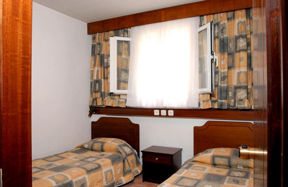 bungalows greece.bungalows corfu.bungalows karda beach.karda beach camping & bungalows.kerkyra bungalows.bungalows near me