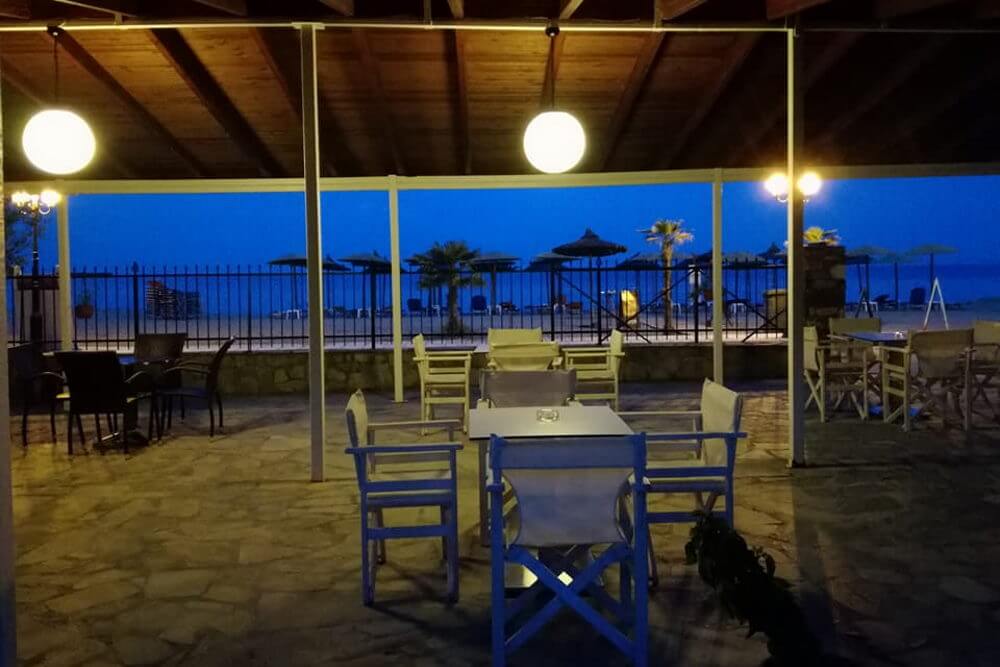 Camping. Organised campsites greece. skotina beach.camping near beach.camping akrogiali