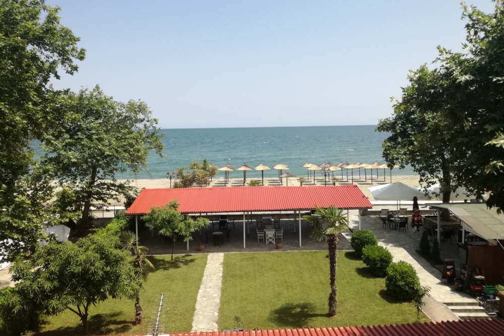 camping akrogiali.beach campgrounds near me.Organised campsites greece