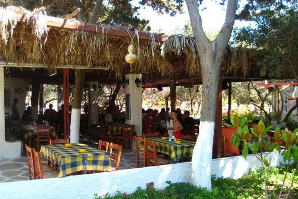 amping cyclades,camping agia irini.beach camping