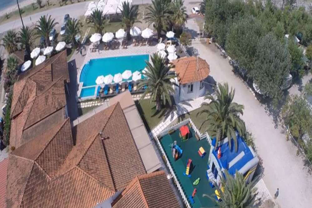 Kids friendly camping .camping chalkidiki.camping aigeas.camping with pool.camping nea kallikratia