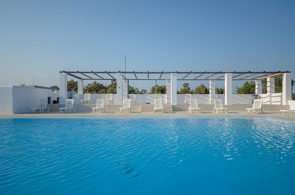 naxos camping. Organised campsites greece. camping holidays.naxos beach.naxos holidays.holidays with family