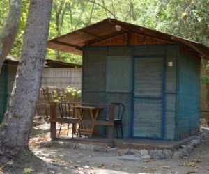 lacara camping bungalows.Camping with rooms by the beach. Family vacation in campsite